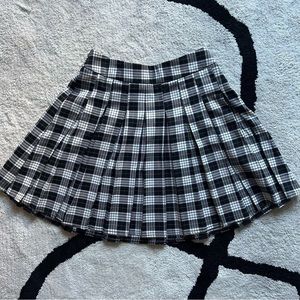 Stradivarius plaid pleated tennis skirt